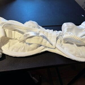 Prima donna bra NWOT 42E